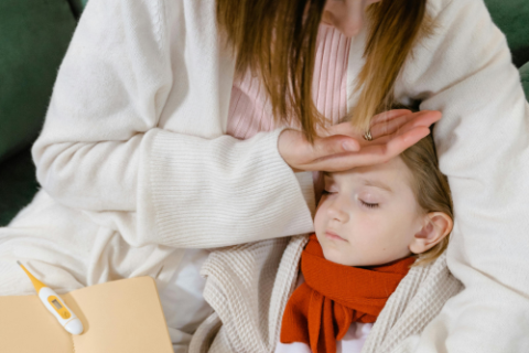 Quanto de febre tem que ir para o hospital? Conheça app de termômetro